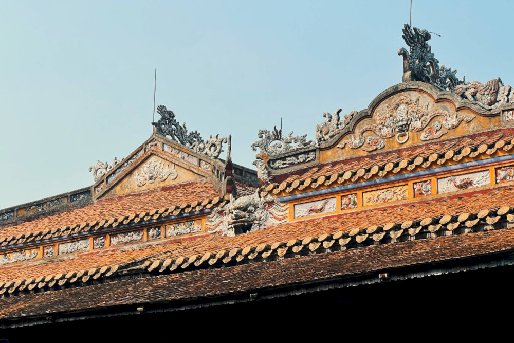 "Trung thiem diep oc" is a type of double-roof house architecture built on a single foundation, representing a traditional Vietnamese architectural style